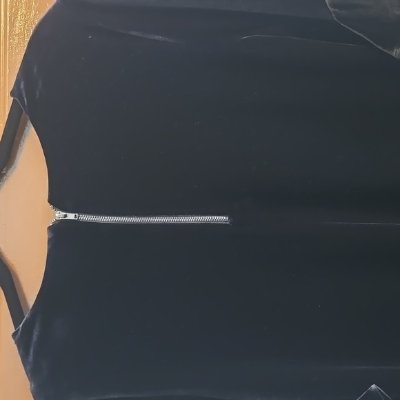 Gabby Skye-Black velvet pullover sheath dress 3/4 bell sleeves Sz 14 NWT - Picture 4 of 7